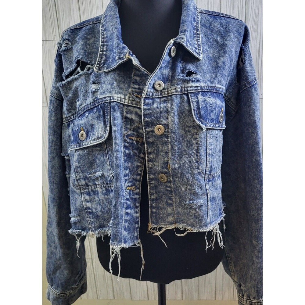 Fashion Nova's Distressed Jean Crop  Top For‎ Plus Size 3XL